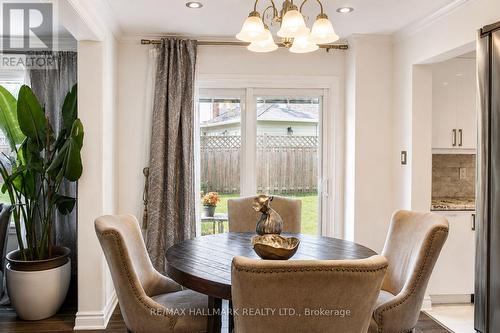 92 Weldrick Road E, Richmond Hill, ON - Indoor Photo Showing Dining Room