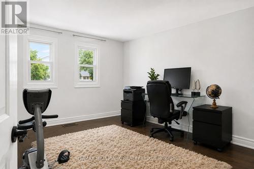 92 Weldrick Road E, Richmond Hill, ON - Indoor Photo Showing Office