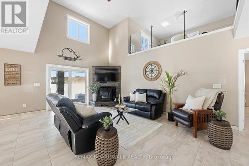 50 Kerry Forest Drive, Front Of Yonge, ON 