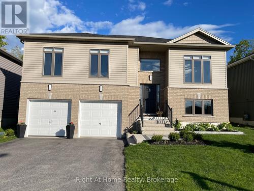 23 RALPH DALTON BOULEVARD  Tay (Victoria Harbour), ON L0K 2A0