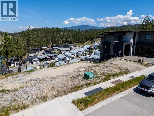 3183 Hilltown Drive, Kelowna, BC 