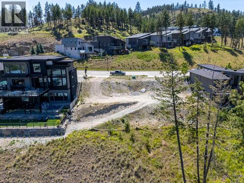 3183 Hilltown Drive, Kelowna, BC 
