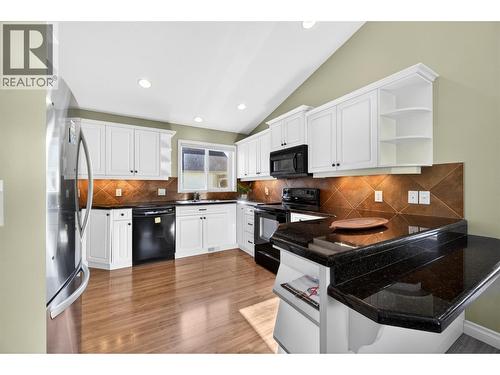 1231 10 Street SW Unit# 5  Salmon Arm, BC V1E 0A5
