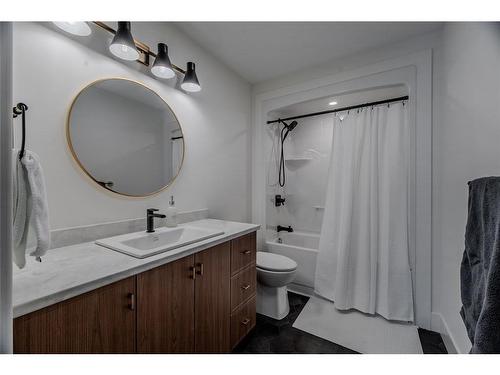 214 Cheeseman Drive, St. John'S, NL - Indoor Photo Showing Bathroom