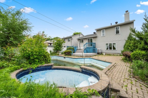 Courtyard - 348 Rue Sauriol, Saint-Eustache, QC 