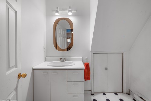 Powder room - 348 Rue Sauriol, Saint-Eustache, QC 