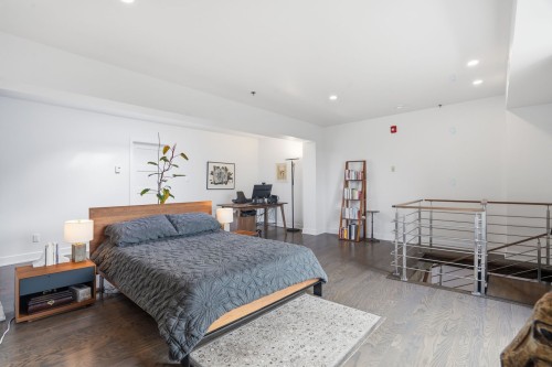Chambre à coucher principale - 700-24 Rue Waterman, Saint-Lambert, QC - Indoor Photo Showing Bedroom