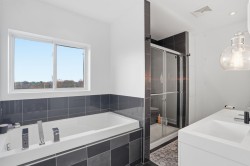 Master Bathroom - 