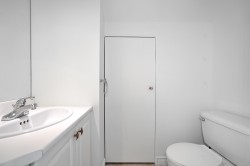 Powder room - 