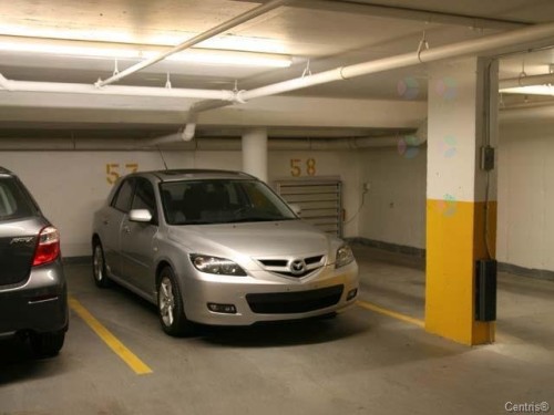Stationnement - 306-2285 Av. Ekers, Mont-Royal, QC - Indoor Photo Showing Garage