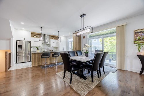 Salle à manger - 5761 Rue Aline, Brossard, QC - Indoor Photo Showing Dining Room