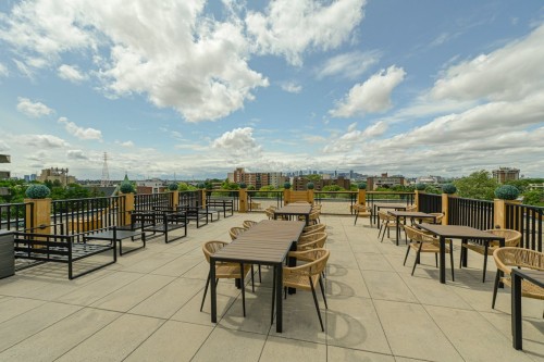 Terrasse - 465 Av. Victoria, Saint-Lambert, QC 