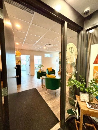 Hall d'entrée/Vestibule - 465 Av. Victoria, Saint-Lambert, QC 