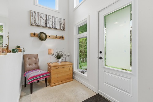 Mud Room - 3986 Ch. Paiement, Sainte-Agathe-Des-Monts, QC 