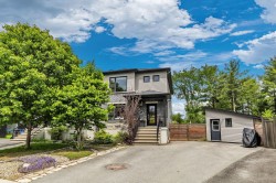 56 Rue de Moscou Gatineau (Aylmer), QC J9J 1W8
