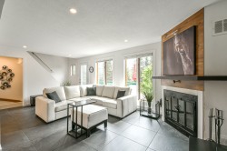 Salon - 