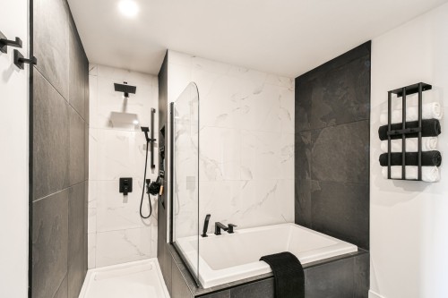 Bathroom - 7-255 Rue Séraphin, Sainte-Adèle, QC 