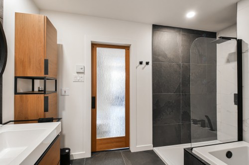 Bathroom - 7-255 Rue Séraphin, Sainte-Adèle, QC 