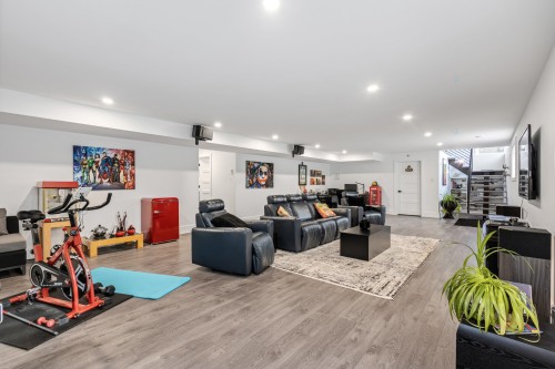 Salle familiale - 58 Rue Des Mésanges, Orford, QC - Indoor Photo Showing Gym Room