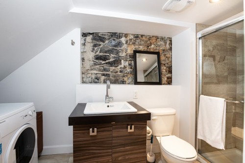 Salle de bains - 14 Rue Ste-Ursule, Québec (La Cité-Limoilou), QC - Indoor