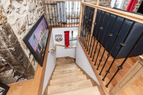 Escalier - 14 Rue Ste-Ursule, Québec (La Cité-Limoilou), QC - Indoor Photo Showing Other Room