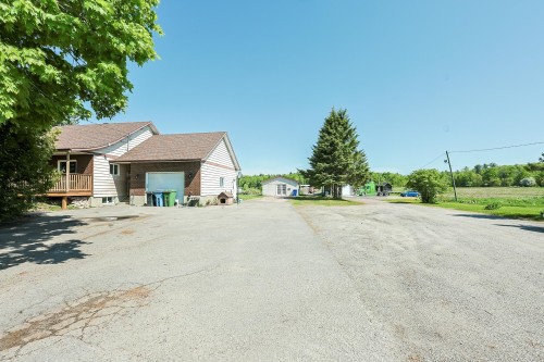 Façade - 643 Ch. Pierre-Laporte, L'Ange-Gardien, QC 