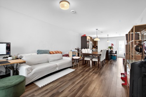 Living Room - 320-5505 Rue De Châteauneuf, Brossard, QC 
