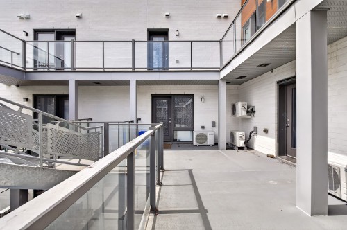 Patio - 320-5505 Rue De Châteauneuf, Brossard, QC 