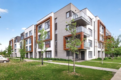 Entry - 320-5505 Rue De Châteauneuf, Brossard, QC 