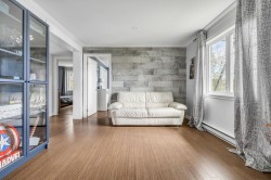 Salon - 