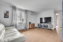 Salon - 
