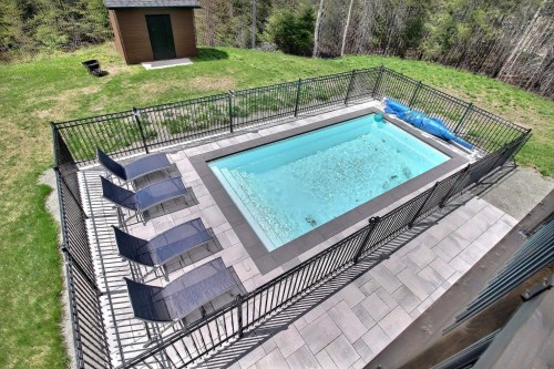 Piscine - 139 Ch. De Val-Du-Repos, Val-D'Or, QC - Outdoor