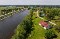 720 Ch. de l'Île-Grandbois Saint-Casimir, QC G0A 3L0