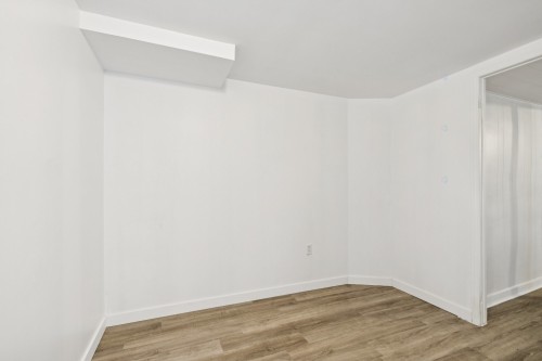 Chambre à coucher - 4-265 7E Avenue, L'Île-Perrot, QC 