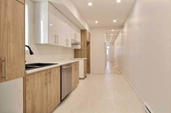 5284 Av. Papineau Montréal (Le Plateau-Mont-Royal), QC H2H 1W2
