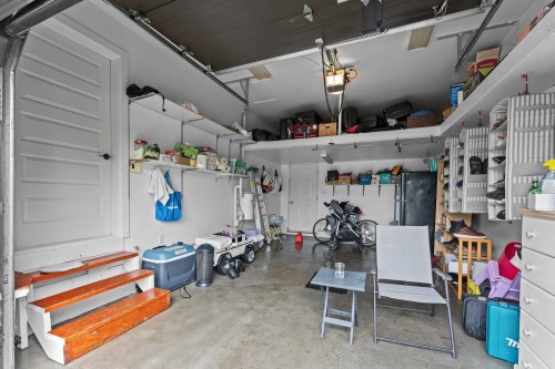Barn - 130 Rue Des Roitelets, Delson, QC 