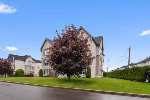 Façade - 201-69 Rue Des Corbières, Terrebonne (Lachenaie), QC - Outdoor