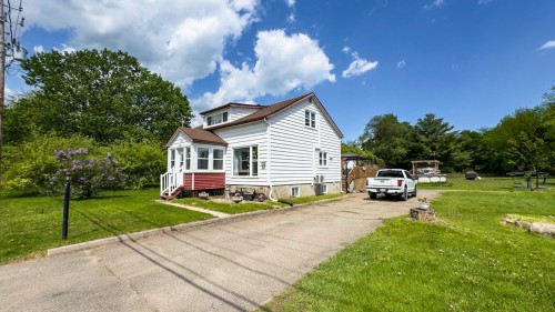 Façade - 152 Rue Principale, Grenville, QC 