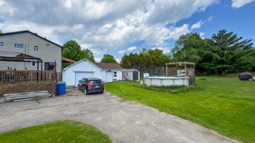 Garage - 152 Rue Principale, Grenville, QC 