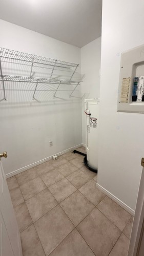 Rangement - A-22 Av. Guindon, Saint-Sauveur, QC - Indoor With Storage