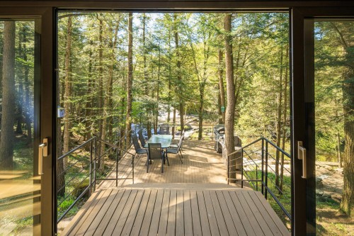 Vue sur l'eau - 291 Route 241, Saint-Joachim-De-Shefford, QC -  Photo Showing Other Room
