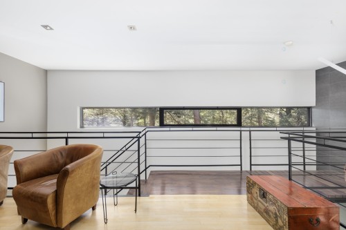 Mezzanine - 291 Route 241, Saint-Joachim-De-Shefford, QC - Indoor Photo Showing Other Room