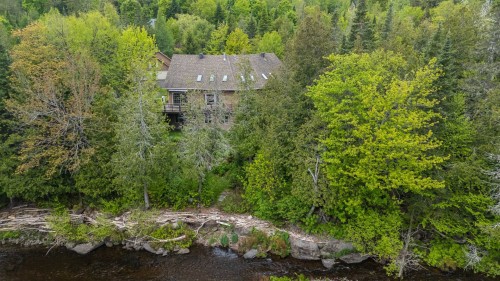 Photo aérienne - 1535 Rue De La Cascatelle, Sainte-Adèle, QC 