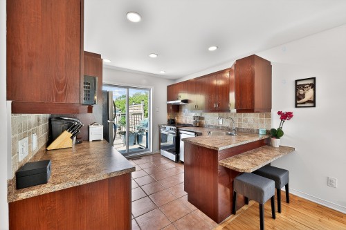 Cuisine - 47 Rue Marcel-Vidal, Blainville, QC - Indoor Photo Showing Kitchen