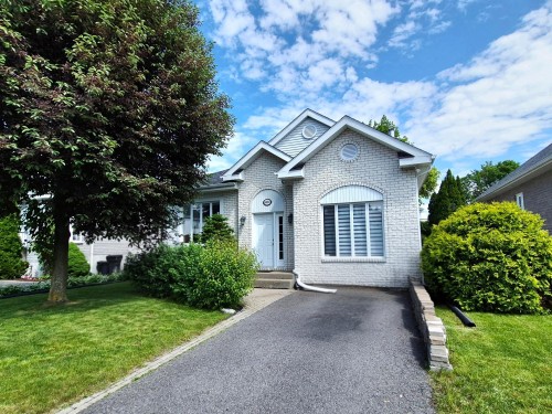 Front of Structure - 8590 Rue Odessa, Brossard, QC 