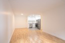 Salon - 320-4800 Boul. De Maisonneuve O., Westmount, QC 