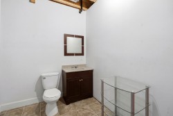 Powder room - 