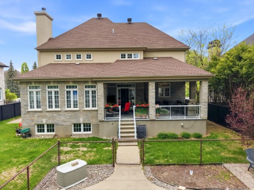 Cour - 12 Rue Des Lotus, Blainville, QC - Outdoor