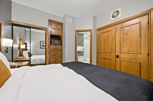 Chambre à coucher - 124-2396 Rue Labelle, Mont-Tremblant, QC 