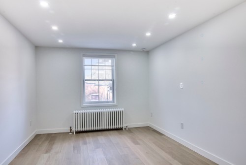 Salle familiale - 12A-266 Av. Lansdowne, Westmount, QC 